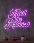 Néon LED mural Trust the Process pour déco bureau et motivation