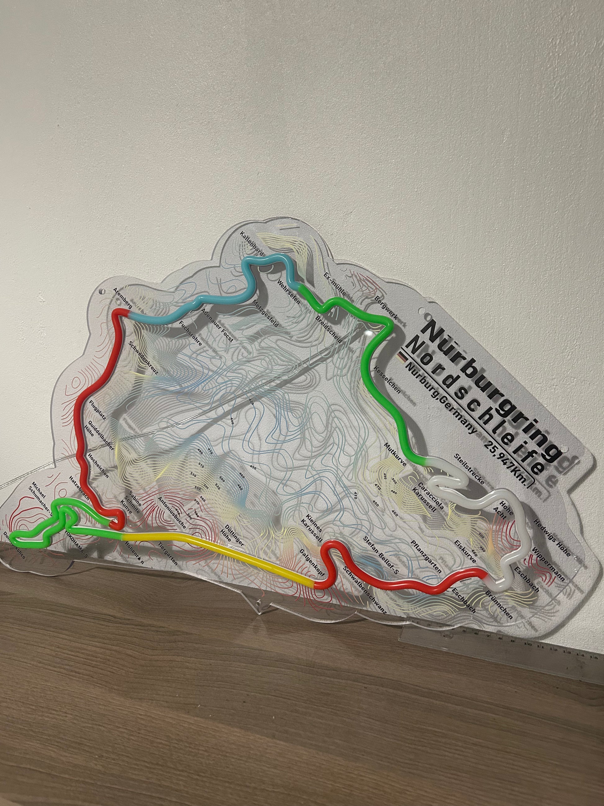 Néon circuit du Nürburgring - Circuit de course Chill'Neon