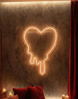 Néon LED Mural "Melting Heart"