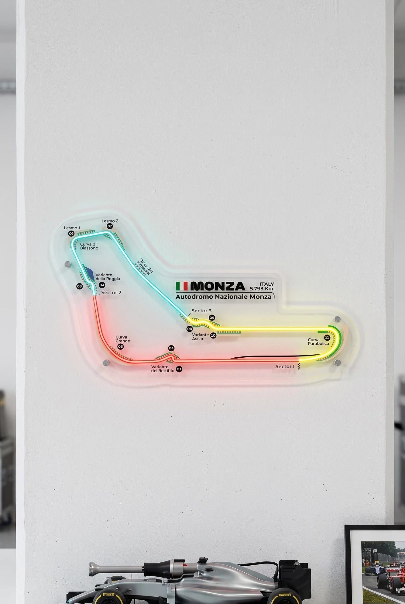 Néon LED mural tracé du circuit de Monza F1, déco garage passionné de course