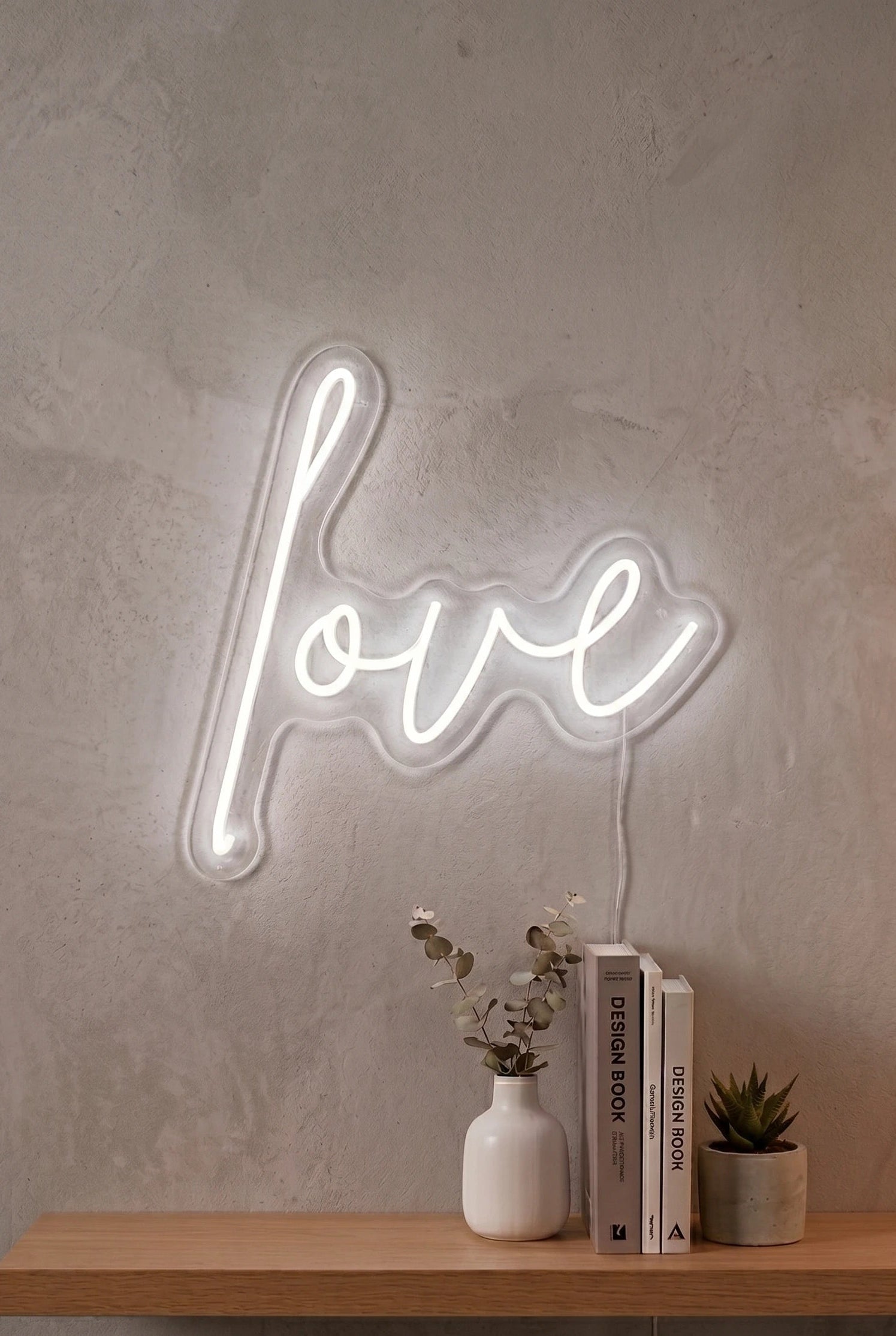 neon-led-love-script-decoration-murale