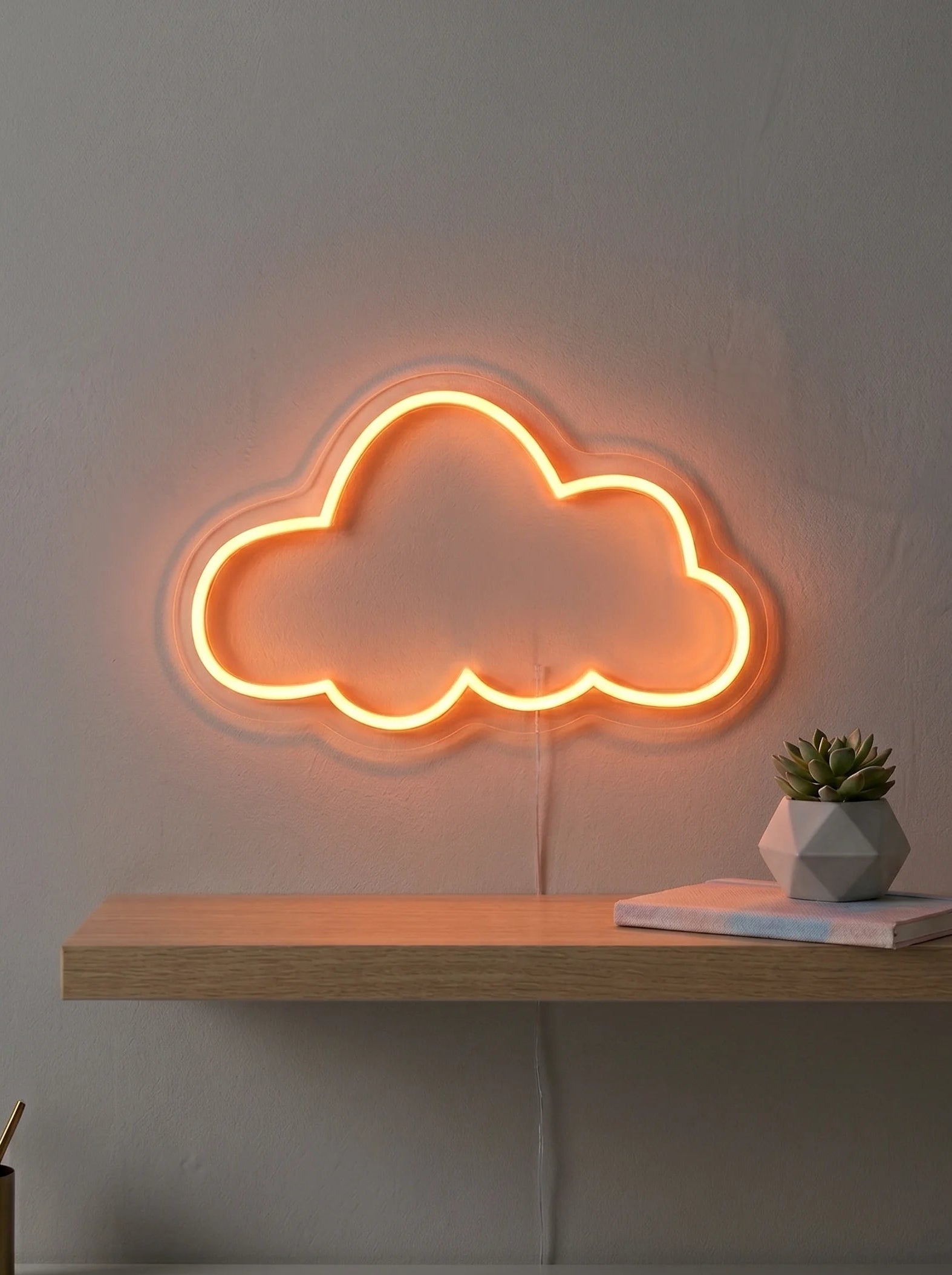 neon-led-nuage-bleu-ciel-decoration-murale